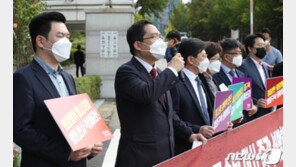 의협 “학생 거리로 불러낸 정부, 마땅히 책임져야”