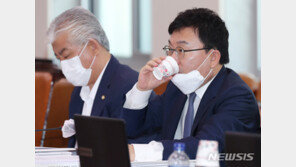 野 창업자 출신 의원들 “이상직, 모든 짐 직원들에 떠넘겨”