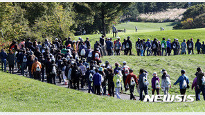 ‘코로나 때문에 되레 호황’ 제주 골프장 이용객 8% 늘어