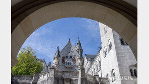 獨 마을에 코로나19 몰고 온 미국인 기소돼…“정말 무모해”