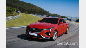 캐딜락, 후륜구동 스포츠세단 ‘CT4’ 국내 출시… “퍼포먼스 살리고 가격 거품 뺐다”