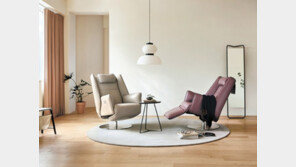 거실엔 리클라이너, 안방엔 패밀리 침대… 편안한 집콕 생활