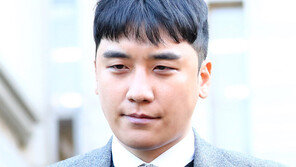 ‘성매매 알선·상습도박 혐의’ 승리 첫 재판, 16일 군사법원서 열려