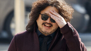 ‘이용수 할머니 배후설’ 주장 김어준…경찰 “명예훼손 아니다”