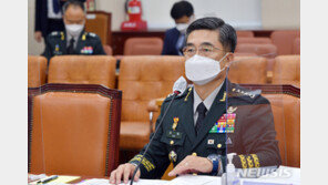 서욱, 추미애 아들 논란에 “장병 진료권 위축 안 되게 하겠다”