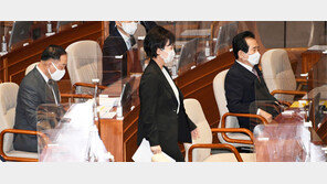 김현미 “부동산 상승세 멈춰”… 시장선 “文정부 출범후 40% 올라”