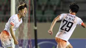 강원 이영재, 천금의 시즌 첫골