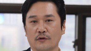 “Choo하다” JK김동욱, 현 정부 비판글 올렸다가 비난 여론…왜