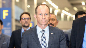 스틸웰 “편가르기 아냐…中 악의적 행동 책임 묻자는 것”