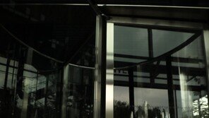 “방송사서 코로나 확진자 연이어 발생…국감 현장방문 자제하자”