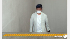 ‘웅동학원 비리’ 혐의 조국 동생, 1심서 징역 1년…법정구속