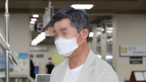 ‘웅동학원 채용 비리’ 혐의 조국 동생, 1심서 징역 1년 법정구속