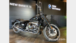 BMW 모토라드 ‘뉴 R 18’, 클래식과 모던이 조화된 박서 크루저