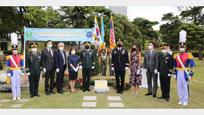 “대한민국 지킨 영웅들 잊지않겠습니다”