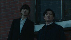 ‘비밀의 숲’ 조승우·배두나, 공조만 하면 단서 빵빵…이준혁 찾을까