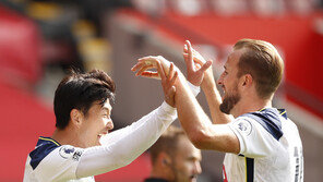 英 언론들 “손흥민, 4골 쇼로 가치 증명…케인과 텔레파시” 찬사