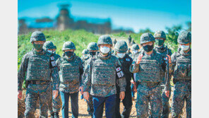 9·19 합의 2주년… 유해발굴 현장 찾은 국방장관