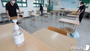 수도권도 21일부터 등교…코로나 여진 속 7000곳 교문 열렸다
