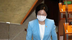 국민의힘 ‘기승전秋’…화력 부족, 피로감 겹쳐 毒 될 수도