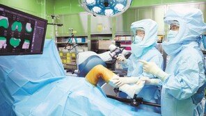 오차범위 최소화 ‘로봇 인공관절 수술’… 정확도 높이고 후유증 줄여