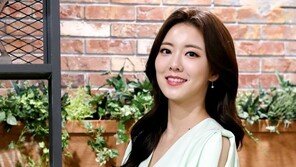 ‘호반건설 대표와 열애’ 김민형 아나, 10월 퇴사 속 결혼설도…SBS “개인사정”
