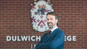 덜위치칼리지서울영국학교, 욘손 제3대 신임교장 부임