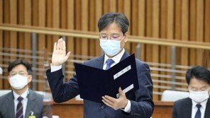 野 ‘與 편향’ 조성대 사퇴 촉구…조국 옹호 말바꾸자 與도 질타