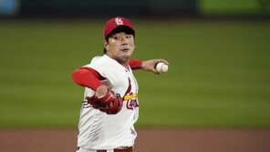 김광현, 밀워키전 5이닝 1실점…3승 보인다