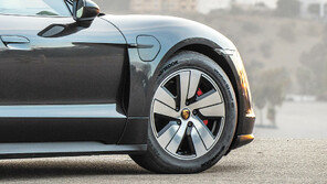 소음 줄이고 내구성 높여 ‘전기차 타이어’ 시장 선도