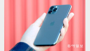 [단독]스마트폰 가격 뛰자 액정 수리비도 덩달아 상승…‘최대 44만원’ 