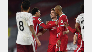 리버풀, 아스널 3-1 꺾고 3연승 행진…‘조타 데뷔골’
