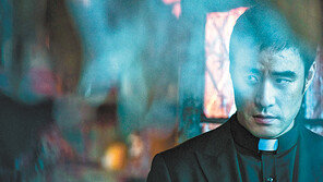 [TV속 영화관]‘악마’의 예고 없는 등장으로 파멸로 치닫는 가족 이야기