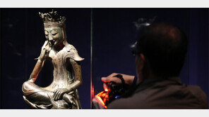 ‘빛의 과학’으로 풀어낸 금동반가사유상