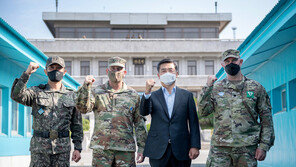 판문점 공동경비구역 찾은 서욱, 北에 “9·19 합의 이행해야”