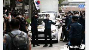 개천절 집회 없었다…보수단체 회견·차량시위 원천봉쇄