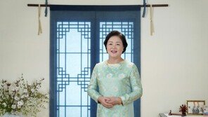 김정숙 여사, 간디 탄생 150주년 웨비나 영상 축사…“상생 연대 절실”