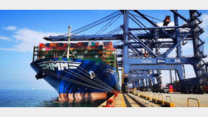 HMM, 세계 최대 컨테이너선 12척 모두 ‘만선’ 출항