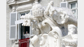 프란치스코 교황, 신자유주의 이론 비판…“불평등 해소 못해”