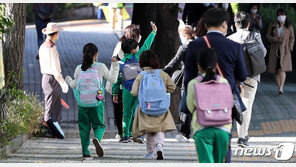 엿새 동안 전국 학생 18명·교직원 7명 확진…누적 717명