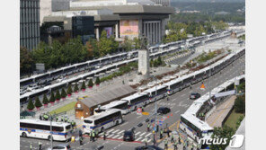 “광화문 차벽, 코미디”… 8·15비대위, 한글날 2000명 집회 신고