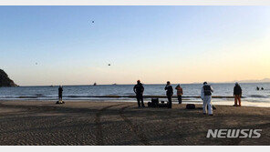 공포의 너울성 파도… 이번엔 중학생들 덮쳤다