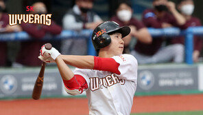 최지훈·이건욱·김정빈 이어 박성한…SK 희망주는 젊은피