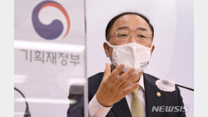 홍남기 “재정준칙, 꼼수 아냐…예외조항 쉽게 작동 안 해”