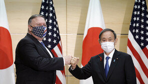 폼페이오, 日서 “中위협 맞서 美동맹들 진지한 조치 취할 때”