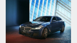 벤츠 한 달만에 수입차 1위 탈환…연말 BMW와 신차 경쟁 돌입