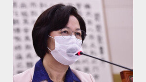 김근식, 추미애 겨냥 “당직사병 옳고 조국 틀렸다”