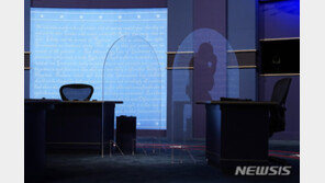 美CDC “펜스 TV토론회 참여 안전…보건 이상 無”