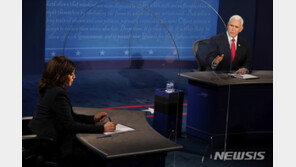 美 부통령 토론, 미중 무역전쟁 격돌…“전쟁 졌다” vs “바이든, 싸우지도 않아”