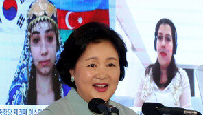 김정숙 여사, 한국어 말하기 대회 참석…한글 관련 행사에 각별