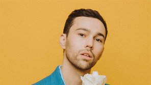 “새 앨범서 BTS와의 협업, 행복이자 내게 큰 자극”